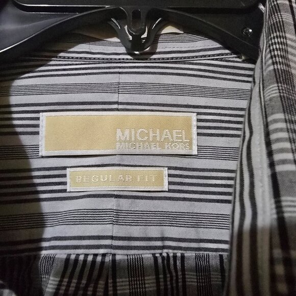 MICHAEL Michael Kors Men's Black Plaid Button Down Shirt - Regular Fit - Large - Picture 2 of 8